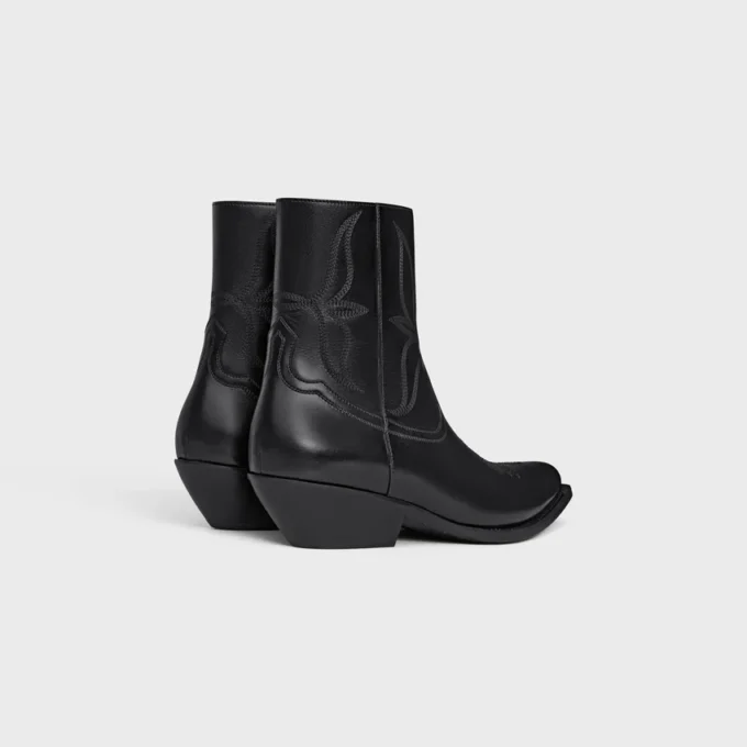 Buty Leon z błyszczącej skóry cielęcej Buty Leon z błyszczącej skóry cielęcej