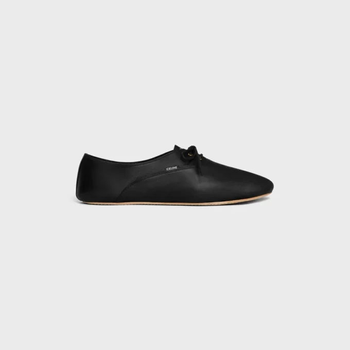 Buty sznurowane z jagnięcej skóry Buty sznurowane z jagnięcej skóry