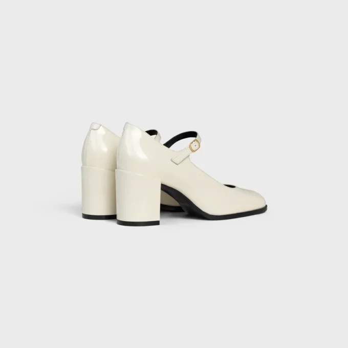 CELINE Lily Perforated Triomphe Babies z lakierowanej skóry cielęcej CELINE Lily Perforated Triomphe Babies z lakierowanej skóry cielęcej