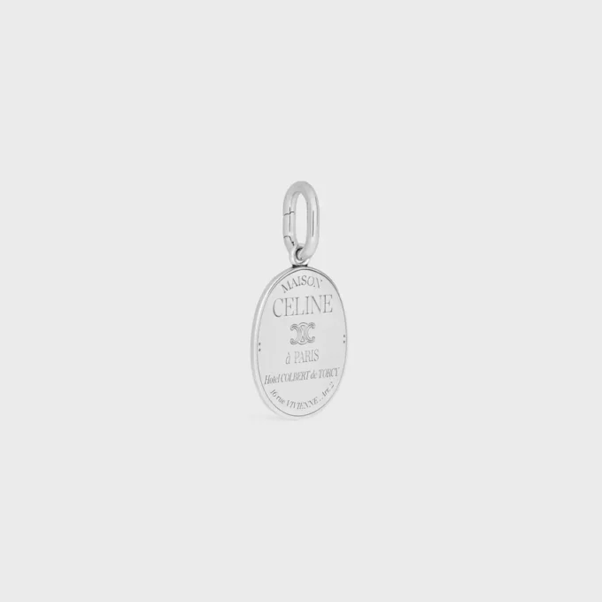 Charms CELINE Medal z mosiądzu z wykończeniem rodowym Charms CELINE Medal z mosiądzu z wykończeniem rodowym