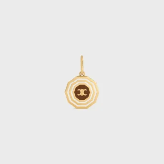 Charms Decagon Triomphe Medal z emalii i mosiądzu z wykończeniem w kolorze złotym Charms Decagon Triomphe Medal z emalii i mosiądzu z wykończeniem w kolorze złotym