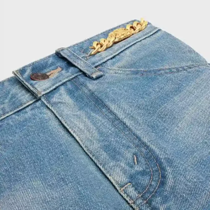 Dżinsy Kitty w stylu Pismo Wash