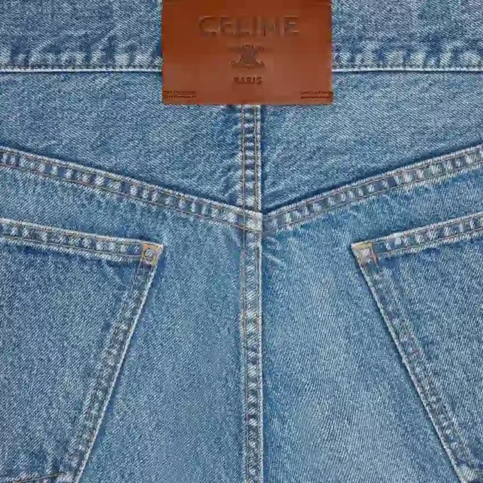 Dżinsy typu boyfriend 001 z bawełnianego denimu Dżinsy typu boyfriend 001 z bawełnianego denimu