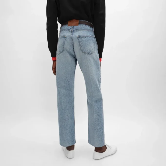 Dżinsy typu boyfriend 001 z bawełnianego denimu Dżinsy typu boyfriend 001 z bawełnianego denimu