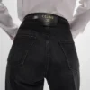 Dżinsy typu boyfriend 001 z bawełnianego denimu Dżinsy typu boyfriend 001 z bawełnianego denimu