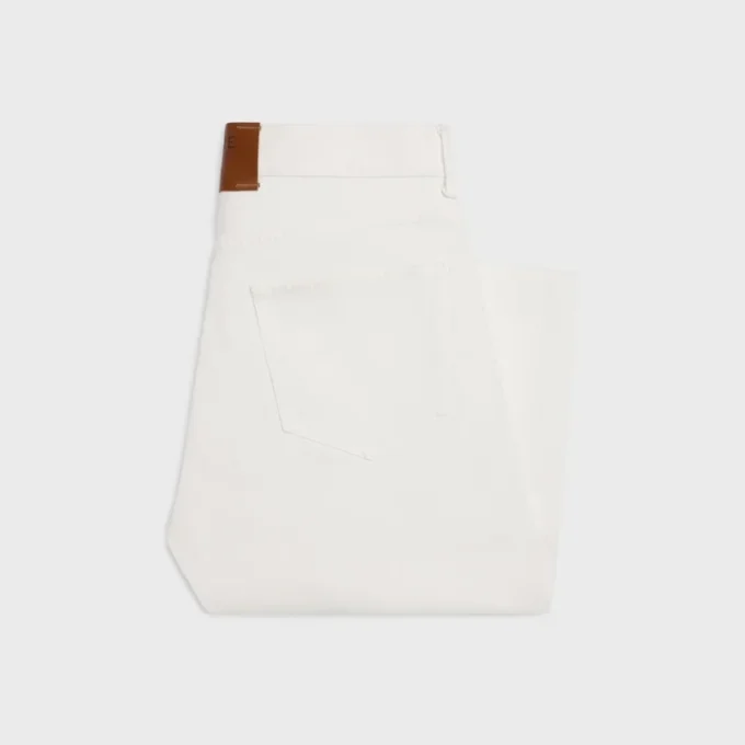 Dżinsy typu boyfriend 001 z bawełnianego denimu Dżinsy typu boyfriend 001 z bawełnianego denimu