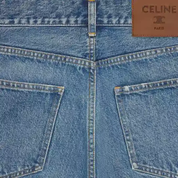 Dżinsy z rozszerzanymi nogawkami 001 z bawełnianego denimu Dżinsy z rozszerzanymi nogawkami 001 z bawełnianego denimu