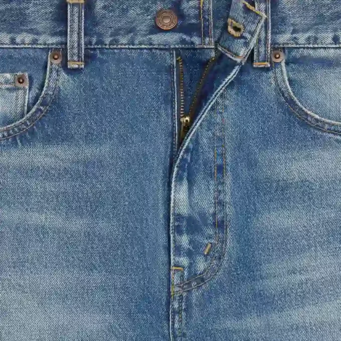 Dżinsy z rozszerzanymi nogawkami 001 z bawełnianego denimu Dżinsy z rozszerzanymi nogawkami 001 z bawełnianego denimu