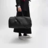 Duża torba podróżna z ziarnistej skóry cielęcej Duża torba podróżna z ziarnistej skóry cielęcej