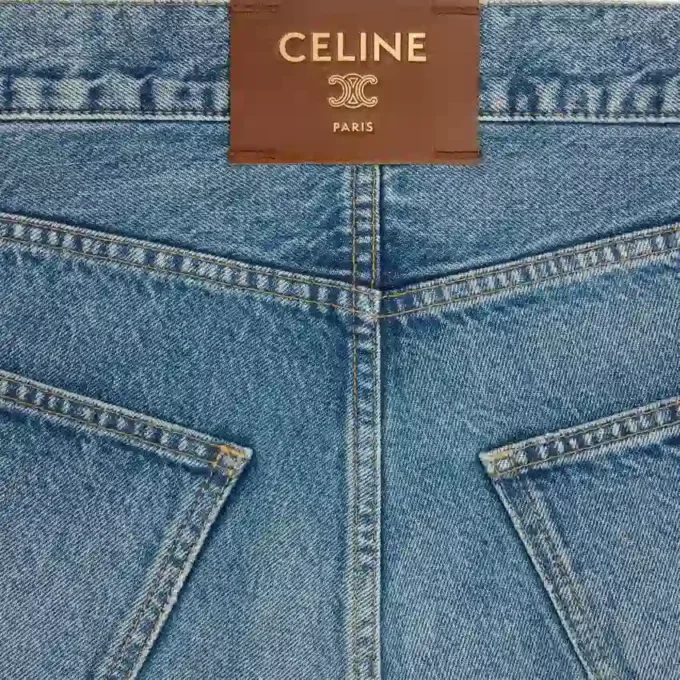 Haftowane dżinsy typu boyfriend 001 z bawełnianego denimu Haftowane dżinsy typu boyfriend 001 z bawełnianego denimu