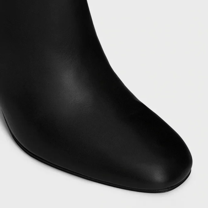 Iconic – wysokie buty z cielęcej skóry