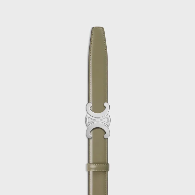 Klamra Triomphe z metalu i dwustronny pasek 25 mm z taurillonu Klamra Triomphe z metalu i dwustronny pasek 25 mm z taurillonu