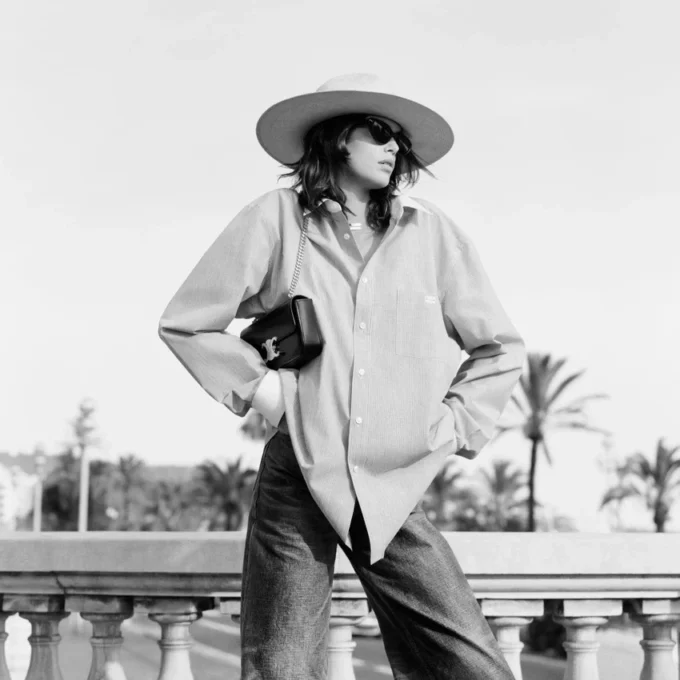 Koszulka oversize z bawełny chambray w paski Koszulka oversize z bawełny chambray w paski