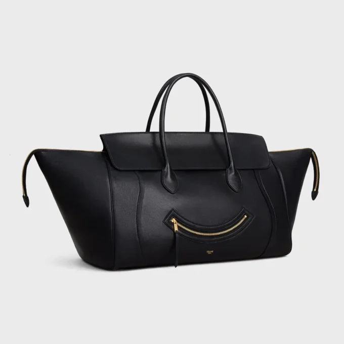 Luggage Big Smile z miękkiej, błyszczącej skóry jagnięcej Luggage Big Smile z miękkiej, błyszczącej skóry jagnięcej