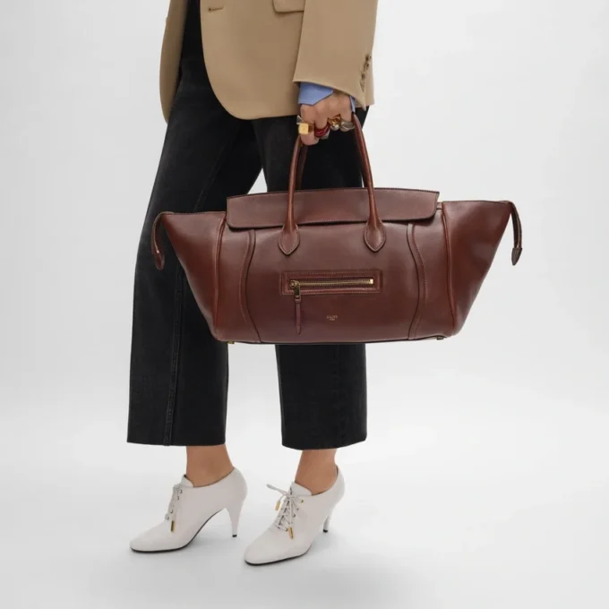 Luggage z miękkiej, błyszczącej skóry jagnięcej Luggage z miękkiej, błyszczącej skóry jagnięcej