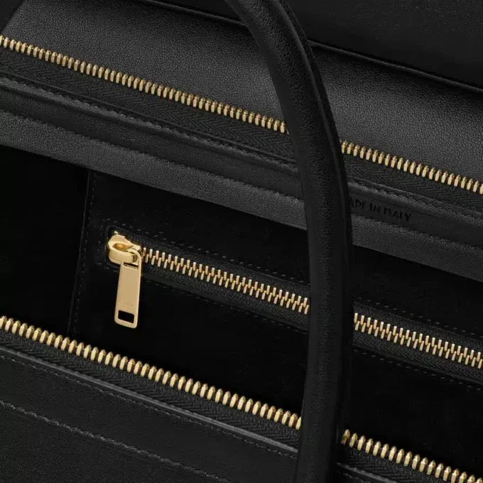 Luggage z miękkiej, błyszczącej skóry jagnięcej Luggage z miękkiej, błyszczącej skóry jagnięcej