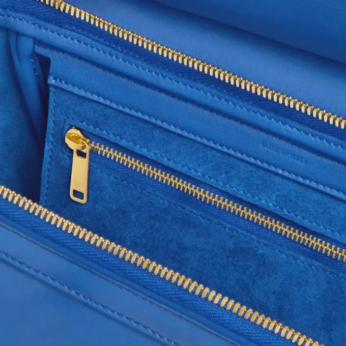 Mała torba Luggage z miękkiej, błyszczącej skóry jagnięcej Mała torba Luggage z miękkiej, błyszczącej skóry jagnięcej