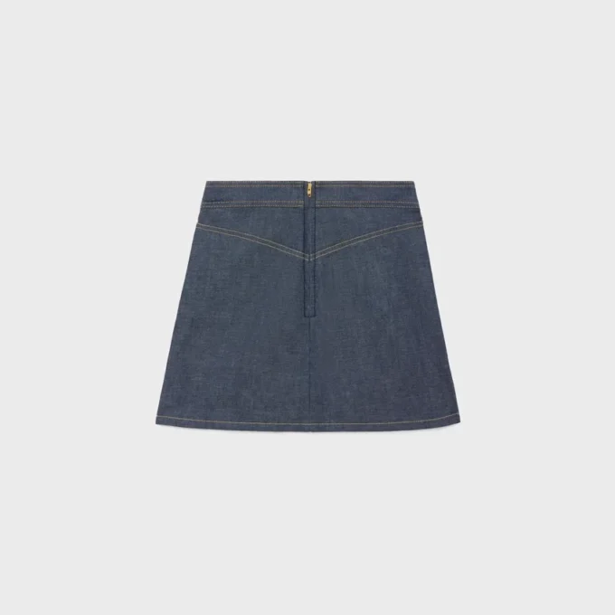 Mini spódniczka o kroju Trapeze z surowego denimu Mini spódniczka o kroju Trapeze z surowego denimu