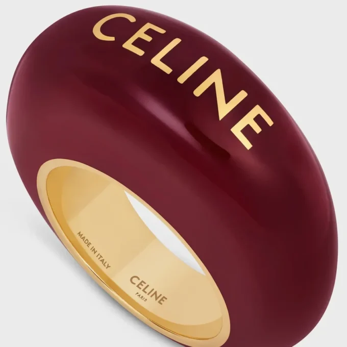 Pierścionek CELINE Sulky z emalią i mosiądzem z wykończeniem w kolorze złotym Pierścionek CELINE Sulky z emalią i mosiądzem z wykończeniem w kolorze złotym
