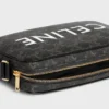 Średniej wielkości torba typu messenger z Triomphe Canvas z nadrukiem CELINE Średniej wielkości torba typu messenger z Triomphe Canvas z nadrukiem CELINE