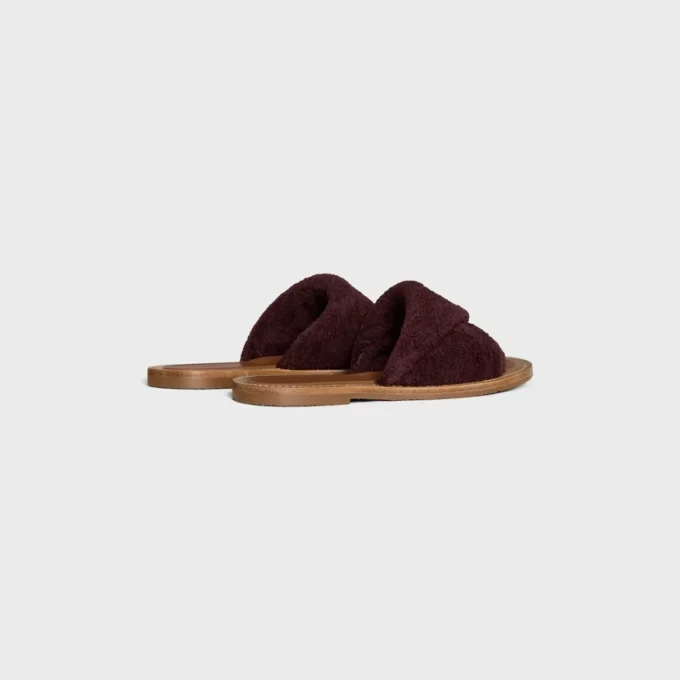 Sandały CELINE Lympia Twisted z tkaniny typu sponge Sandały CELINE Lympia Twisted z tkaniny typu sponge