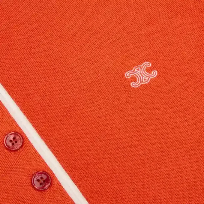 Sweter polo z delikatnego kaszmiru i jedwabiu Sweter polo z delikatnego kaszmiru i jedwabiu