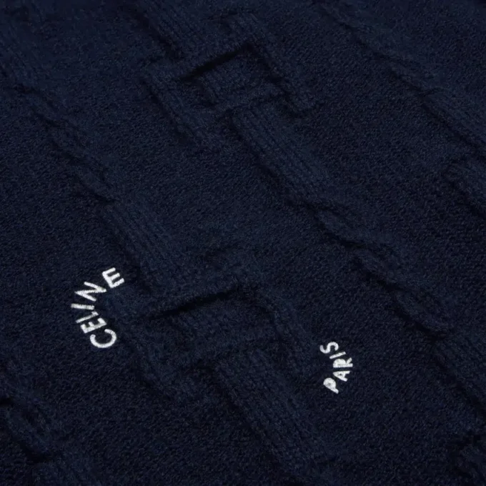 Sweter z okrągłym dekoltem z kaszmiru Sweter z okrągłym dekoltem z kaszmiru