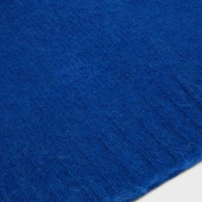 Sweter z okrągłym dekoltem z wełny szetlandzkiej Sweter z okrągłym dekoltem z wełny szetlandzkiej