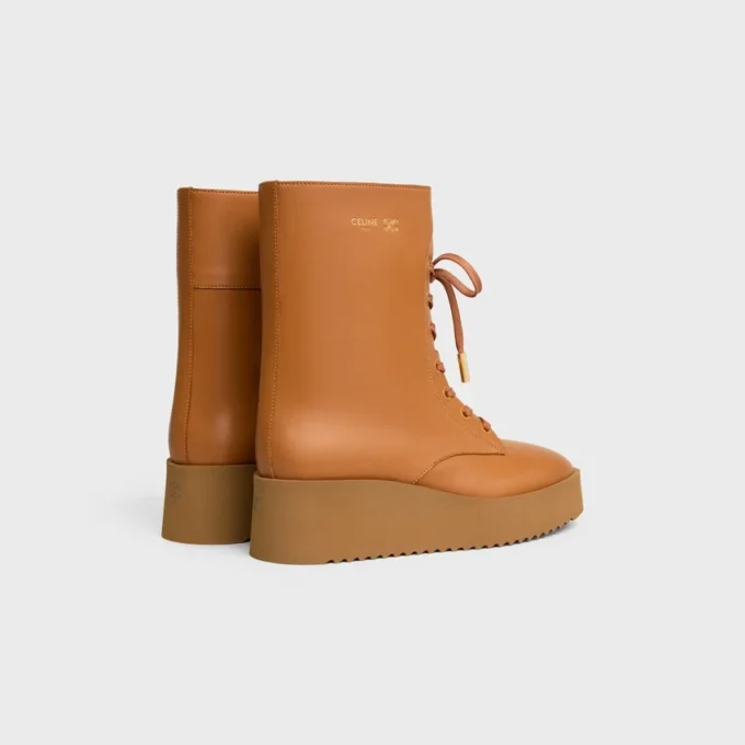 Sznurowane buty Austin z błyszczącej skóry cielęcej Sznurowane buty Austin z błyszczącej skóry cielęcej