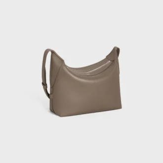 Torba crossbody Harry z ziarnistej skóry cielęcej