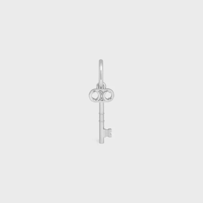 Wisiorek Triomphe Key z mosiądzu z wykończeniem rodowanym Wisiorek Triomphe Key z mosiądzu z wykończeniem rodowanym